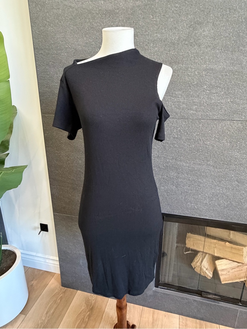 LNA Black Zuki Rib Dress Size Medium - Picture 2 of 9